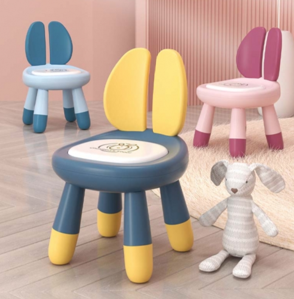 Thủ tục nhập khẩu ghế nhựa trẻ em không tay vịn chi tiết 2025 !